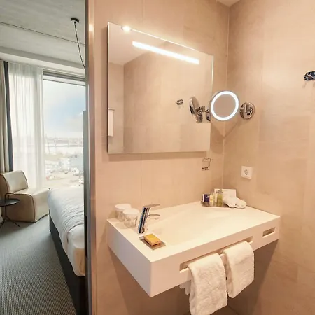Doubletree By Hilton - Ndsm Wharf Amsterdam