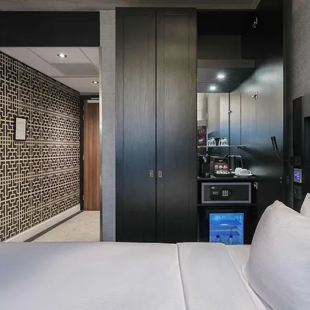 Doubletree By Hilton - Ndsm Wharf Ξενοδοχείο