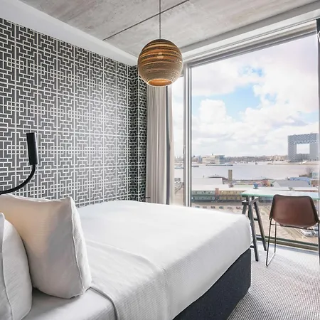 Doubletree By Hilton - Ndsm Wharf Ξενοδοχείο