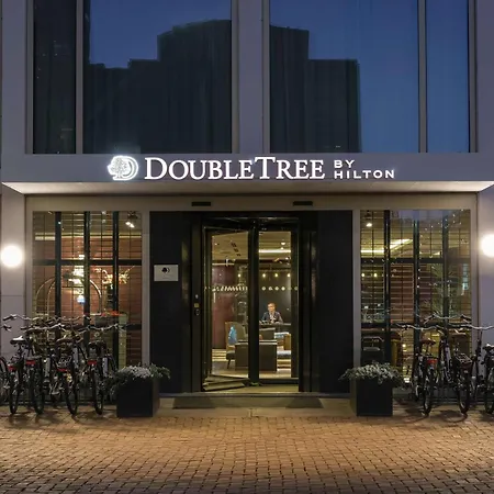 Ξενοδοχείο Doubletree By Hilton - Ndsm Wharf 4*