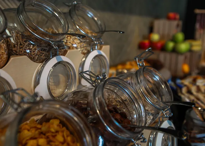 Doubletree By Hilton - Ndsm Wharf Hotel