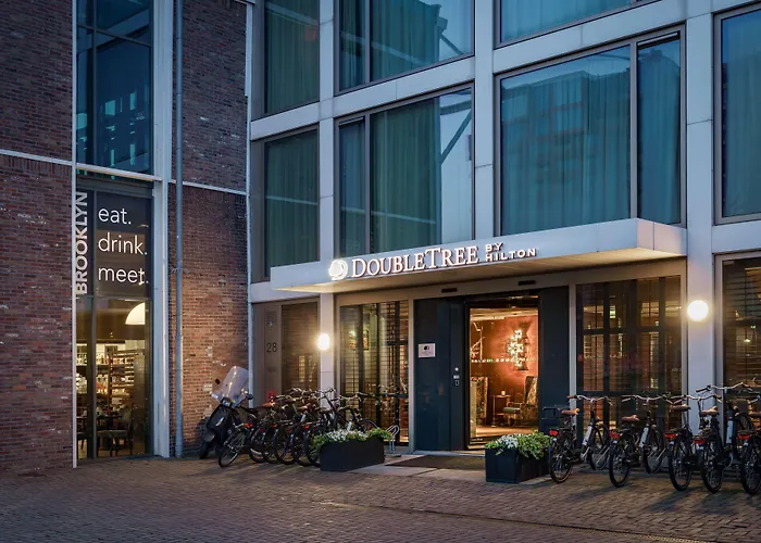 Doubletree By Hilton - Ndsm Wharf Hotel