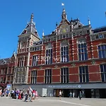 Doubletree By Hilton - Ndsm Wharf Hotel