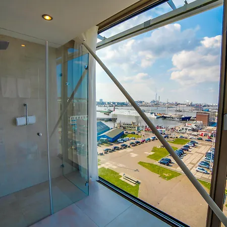 Doubletree By Hilton - Ndsm Wharf