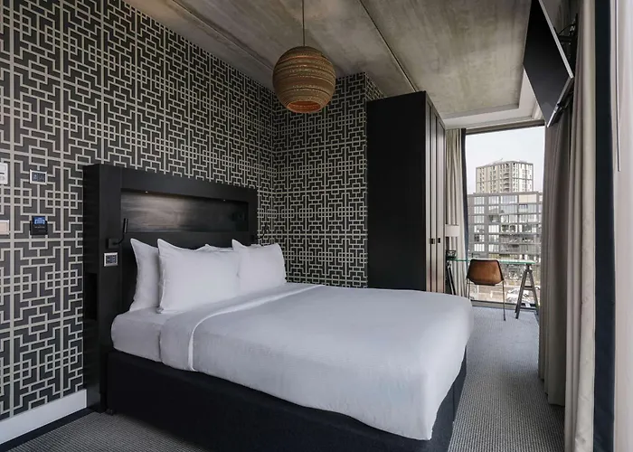 Hotel Doubletree By Hilton - Ndsm Wharf