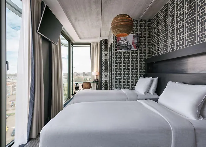 Doubletree By Hilton - Ndsm Wharf Hotel 4*