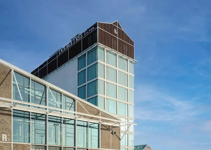 Hotel Doubletree By Hilton - Ndsm Wharf