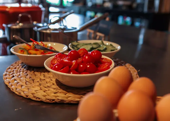 Doubletree By Hilton - Ndsm Wharf Hotel