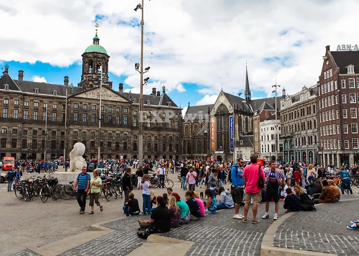 Doubletree By Hilton - Ndsm Wharf